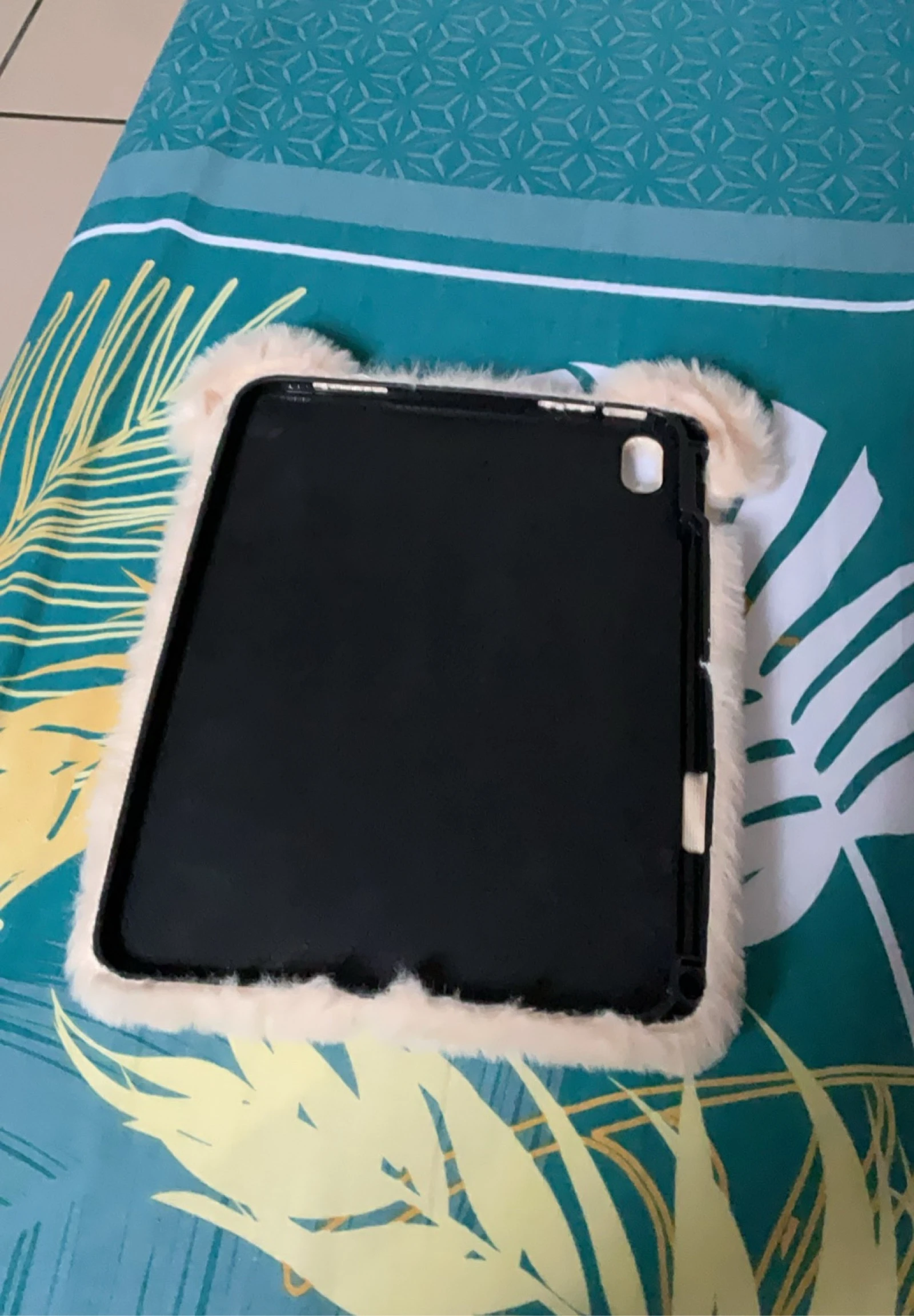 Bolso Ourson IPad 10 Generación 2024 – photo 2